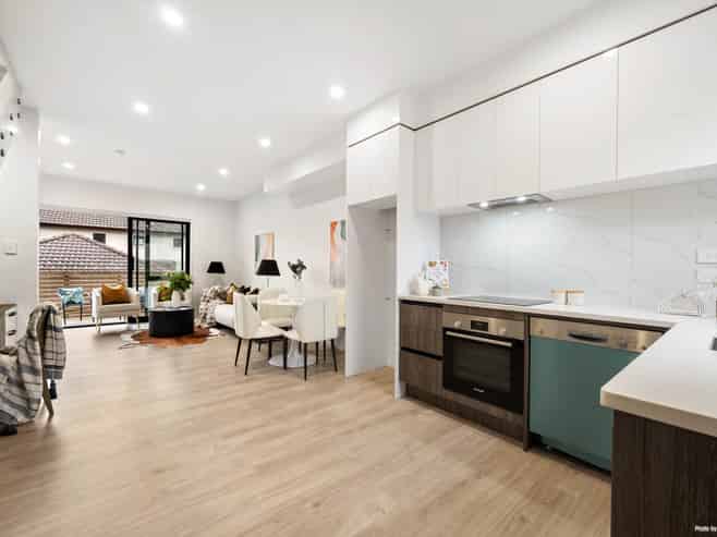 64C  Union Road, Howick