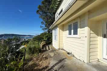 Unit B/51B Barnard Street , Wadestown