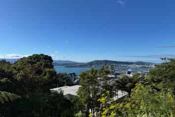 Unit B/51B Barnard Street , Wadestown