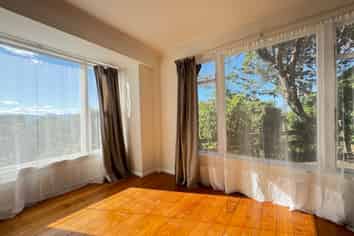 Unit B/51B Barnard Street , Wadestown