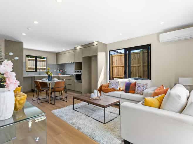 13 Hilda Place, Favona