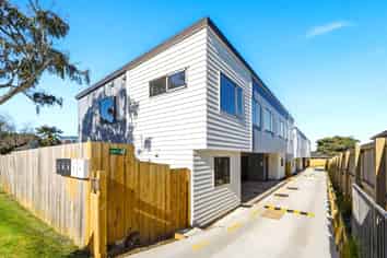 13A Hilda Place, Favona