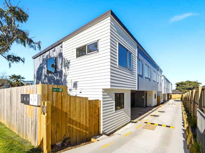13A Hilda Place, Favona