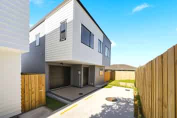 13E Hilda Place, Favona