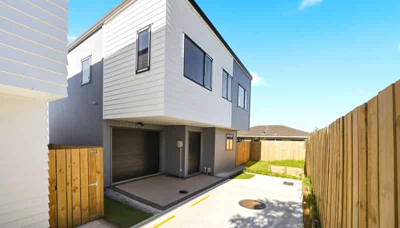 13E Hilda Place, Favona
