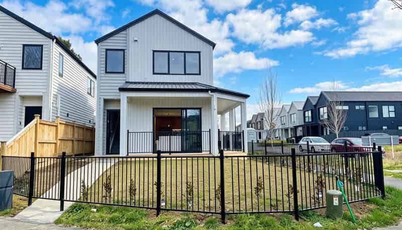  35A Burberry Road, Drury