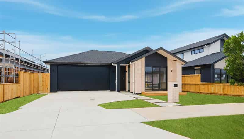  8 Kakano Street, Clevedon