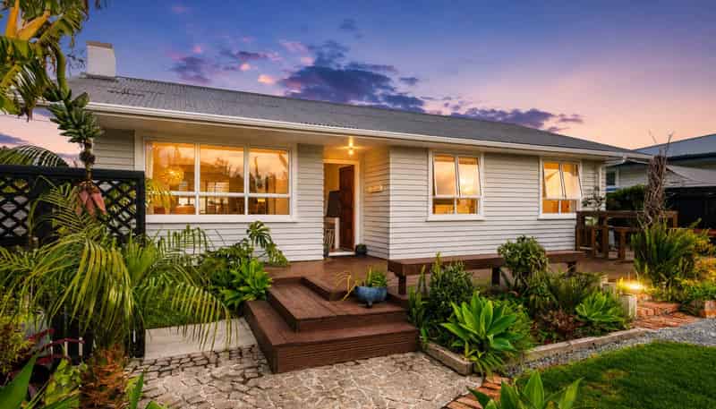 24 Gordon Street, Mangapapa
