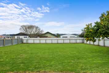 192A Bartholomew Road, Levin