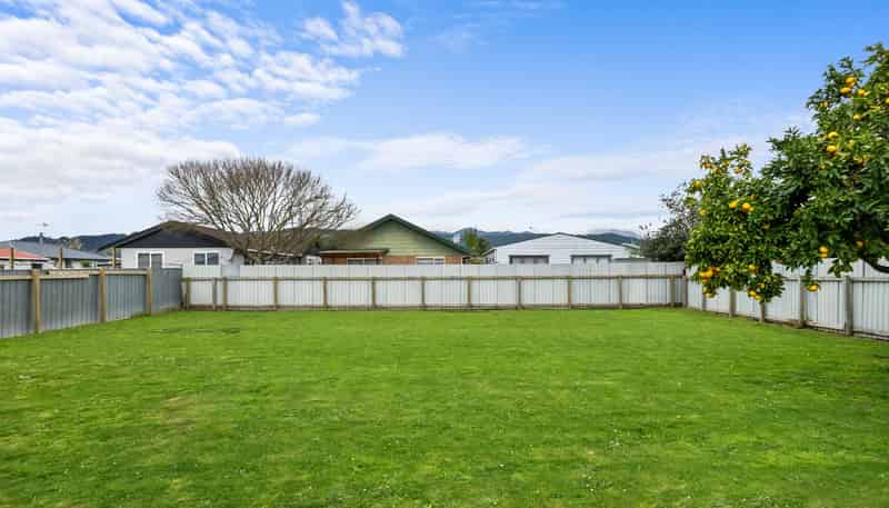 192A Bartholomew Road, Levin