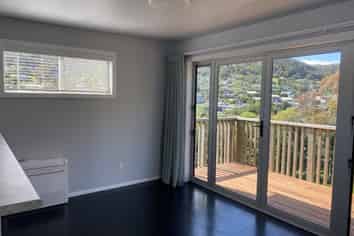 45 Sea View Road, Ostend