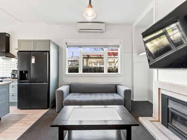 152 Lincoln Road, Addington