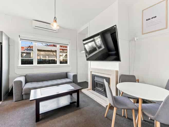 152 Lincoln Road, Addington