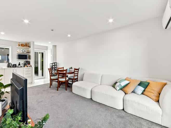 2/81 Mohua Lane, Upper Riccarton
