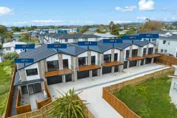 20a Sabot Place, Massey