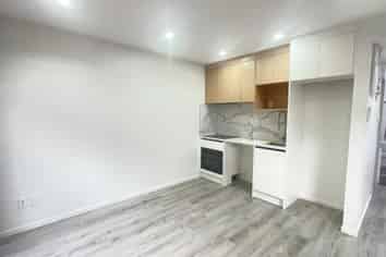 20a Sabot Place, Massey