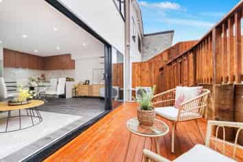 20a Sabot Place, Massey