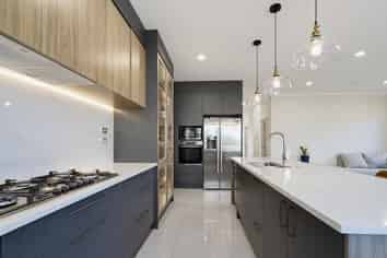 28 Crossgar Road, Flat Bush