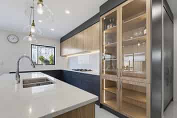 28 Crossgar Road, Flat Bush
