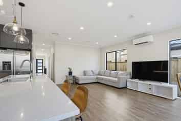 28 Crossgar Road, Flat Bush