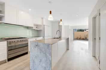 153 Waterside Crescent, Gulf Harbour
