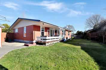 12 Hanrahan Street, Allenton