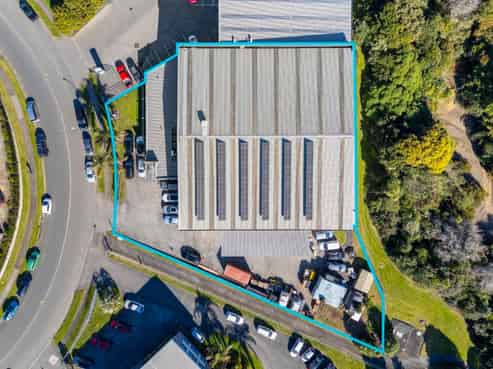 A-Grade Investment - 8yr Lease!