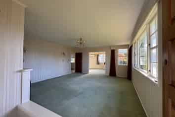 1 Tennent Court, Marton