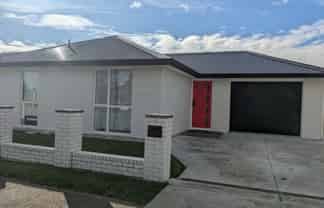 27 Cook Street, Foxton