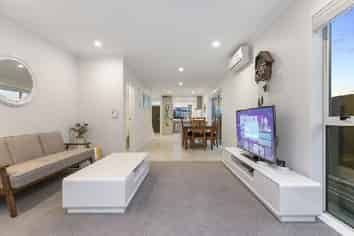 2 Flounder Rd, Hobsonville