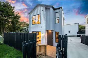 50A Sherwood Avenue, Te Atatu South
