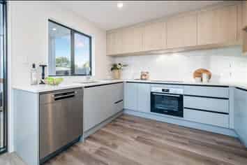 50A Sherwood Avenue, Te Atatu South