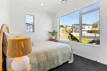 26A Henriette Place, Totara Park