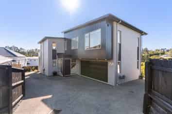 26A Henriette Place, Totara Park