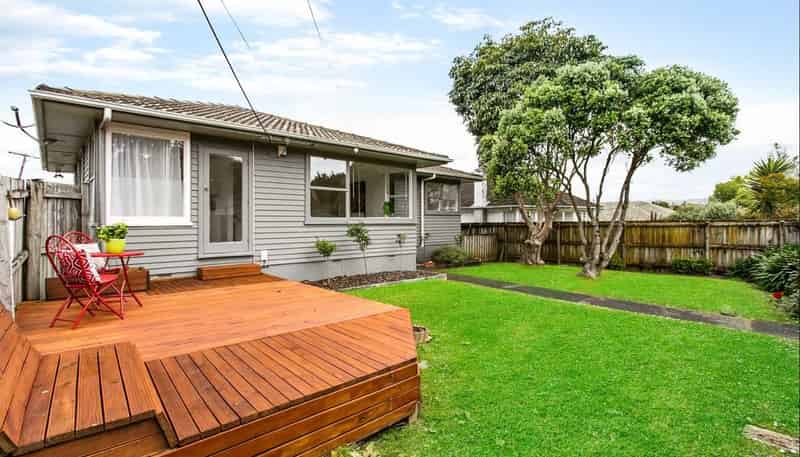 29A Woodside Road, Massey