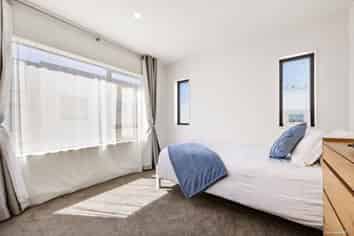 6/4 Edgerton Road, Te Atatu Peninsula