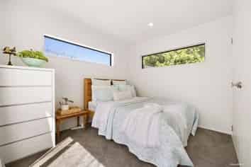 6/4 Edgerton Road, Te Atatu Peninsula