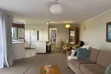24A Bernleigh Terrace, West Harbour
