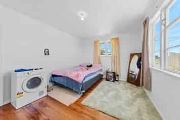66 Banks Street, Marfell