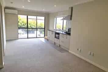 5 Vidal Way, Flat Bush
