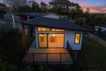 33A Saint James Avenue, Helensville