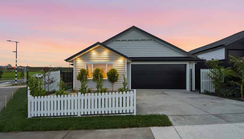 1 Parkland Loop, Milldale