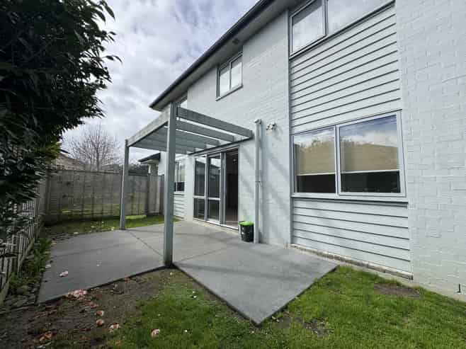 9 Bellagio Way, Flat Bush