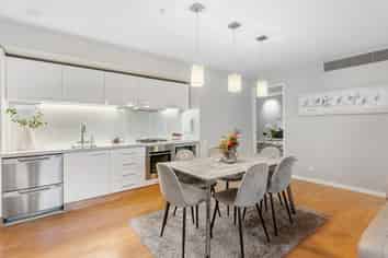 1E/11 George Street, Newmarket