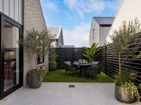 25/160 Mazengarb Road, Paraparaumu