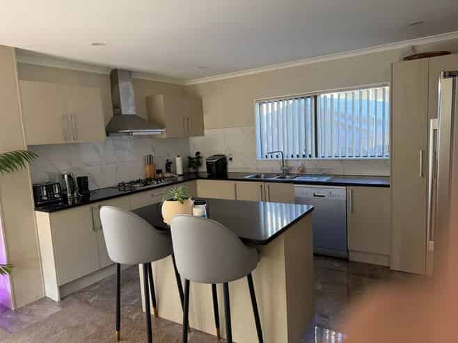4/813 Te Atatu Road, Te Atatu Peninsula