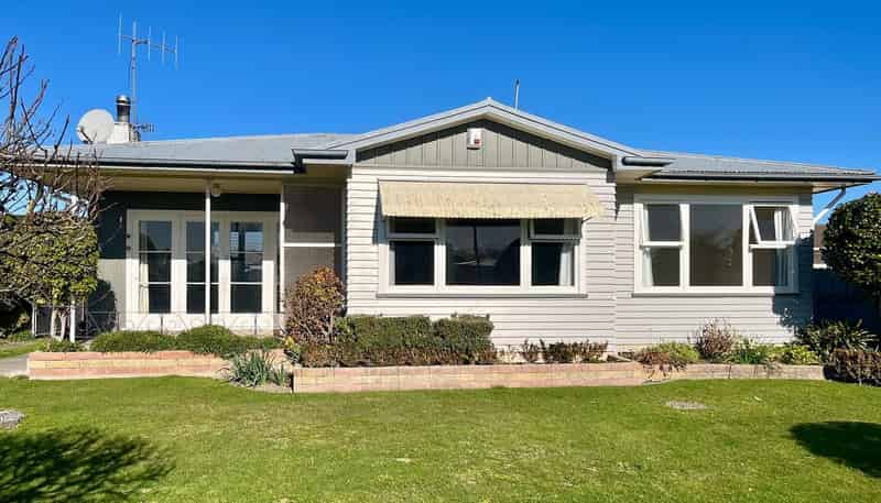 208 Lumsden Road, Akina
