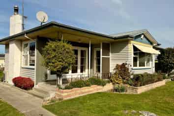 208 Lumsden Road, Akina