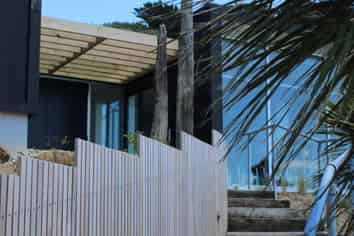 15 Hungerford Road, Lyall Bay