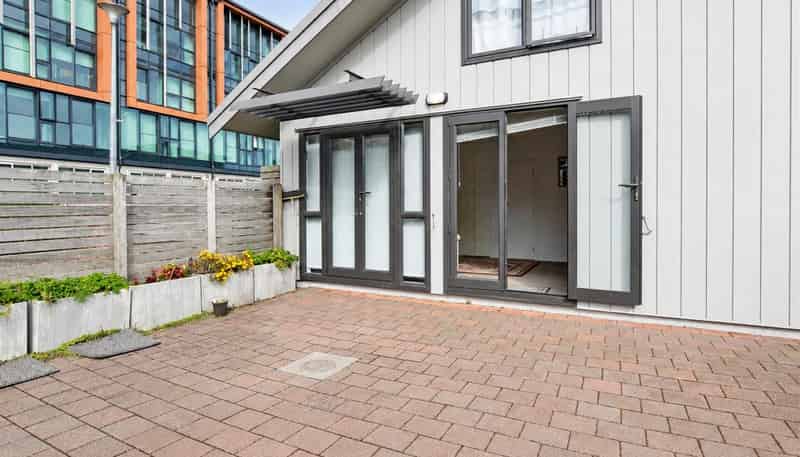 2A/30 Westward Ho, Glen Eden